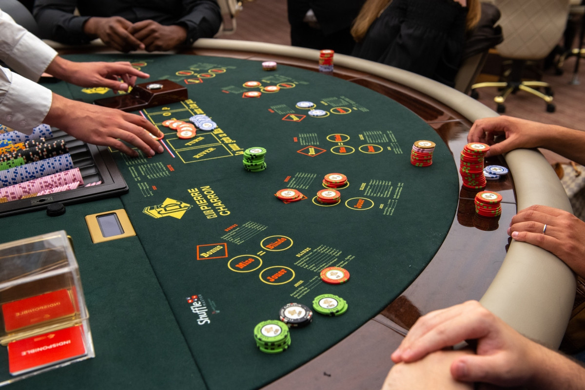 Online Poker